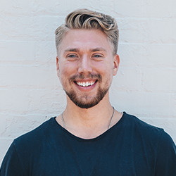 Photo of Stuart McCloud
